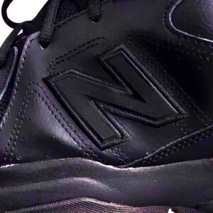 New Balance Leather 619v2 size 10.5 D